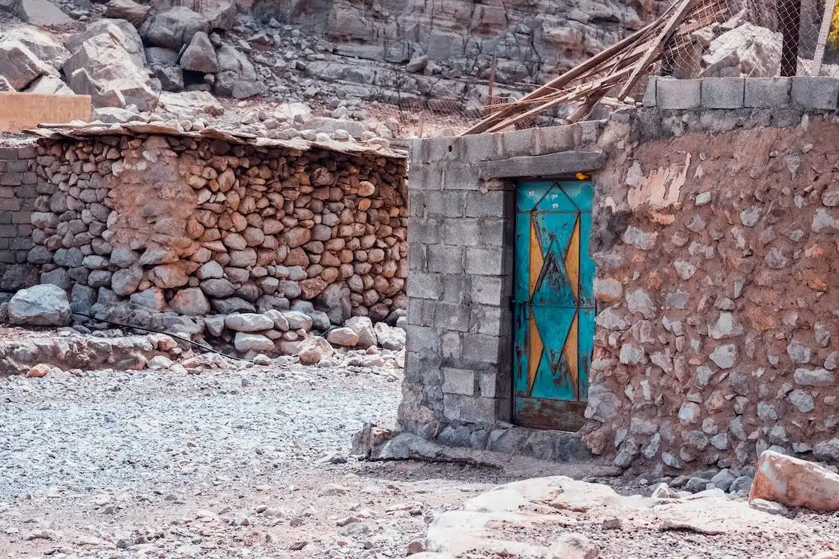 porte  claquée