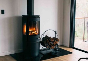 Comment faire la rénovation d’une installation de poêle à bois