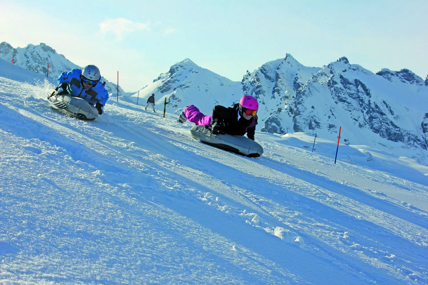 La pratique du airboarding, un sport d'hiver atypique