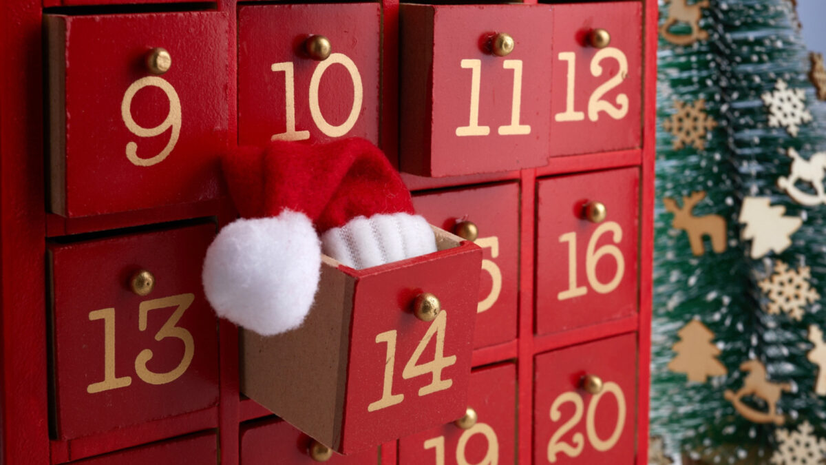 Créez un calendrier de l'avent DIY : des idées originales pour un mois de décembre magique